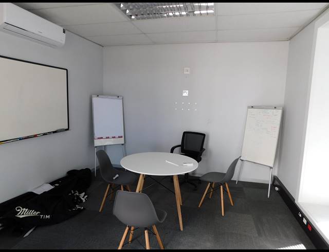 235M² OFFICE TO LET IN ILLOVO